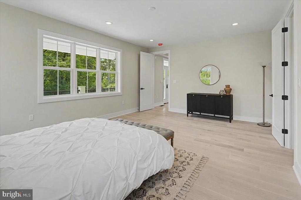 2902 Vista Street Ne - Photo 34