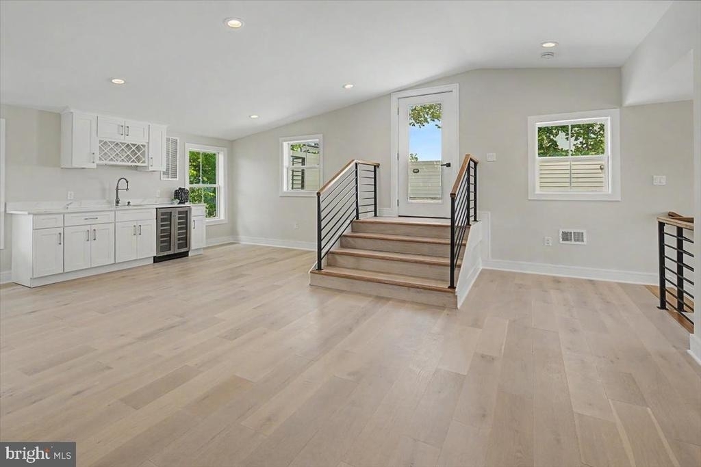 2902 Vista Street Ne - Photo 64