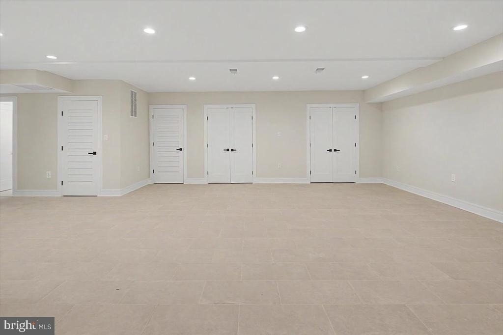 2902 Vista Street Ne - Photo 76