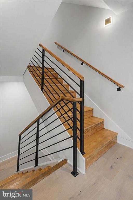 2902 Vista Street Ne - Photo 39