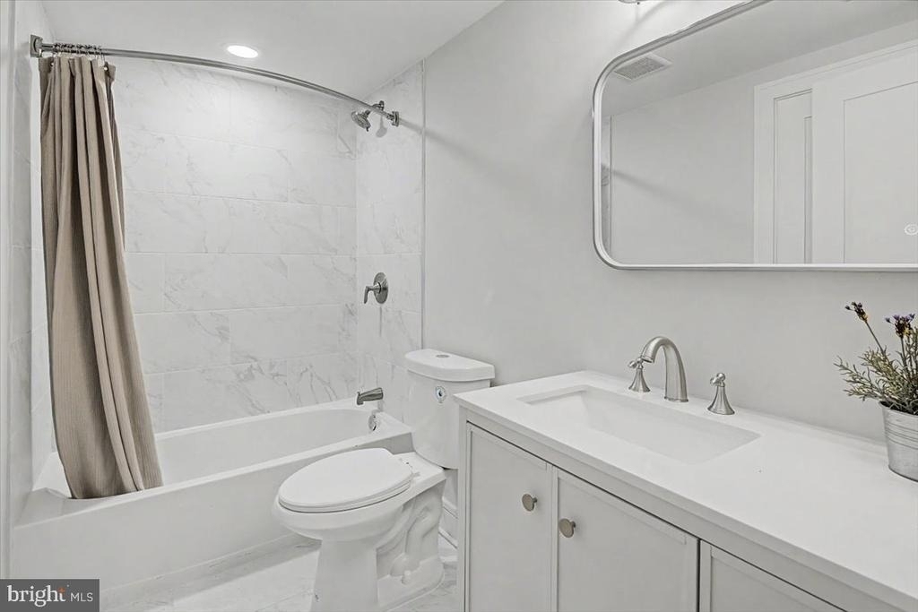 2902 Vista Street Ne - Photo 79