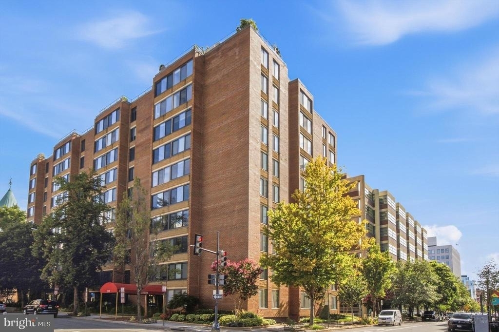 1301 20th Street Nw - Photo 16