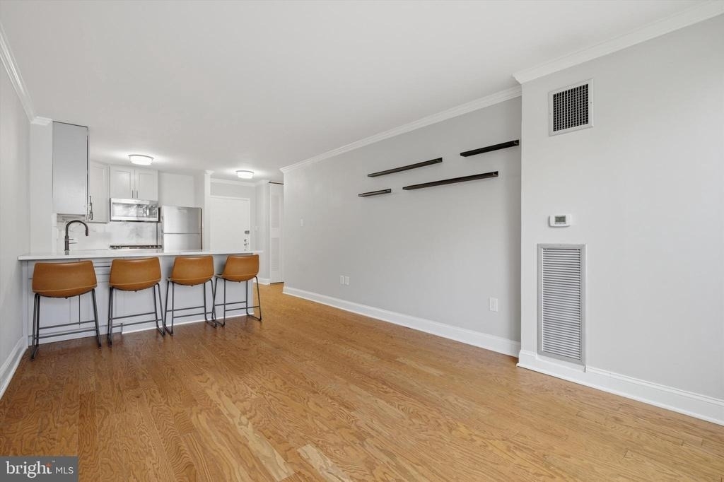 1301 20th Street Nw - Photo 5
