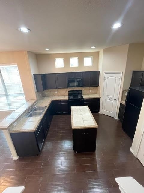 118 Creekside Villa Dr - Photo 4