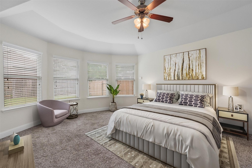 3021 Angelina Ct - Photo 5