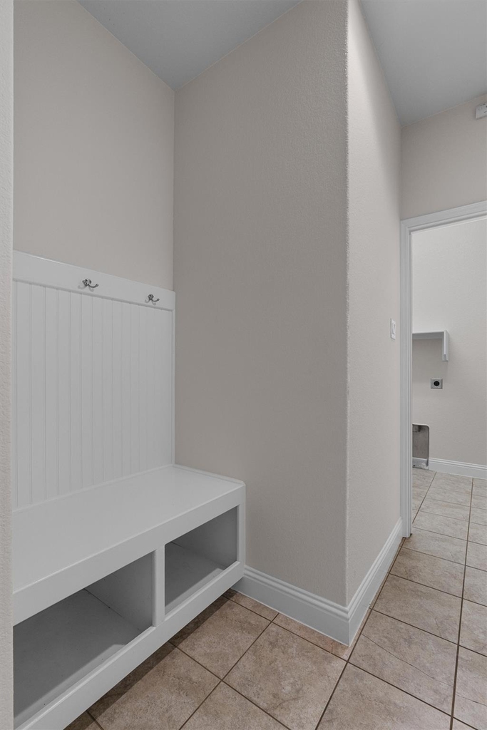 3021 Angelina Ct - Photo 18