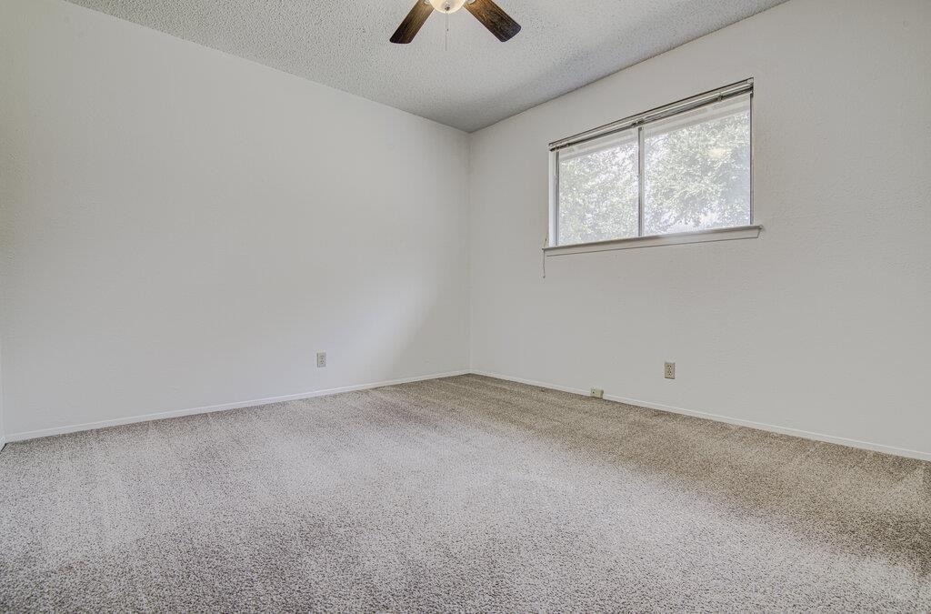 11604 Elk Park Trl - Photo 18