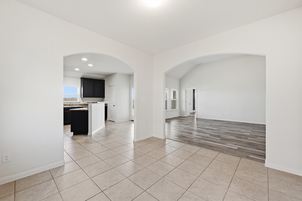 1216 Violet Ln - Photo 10