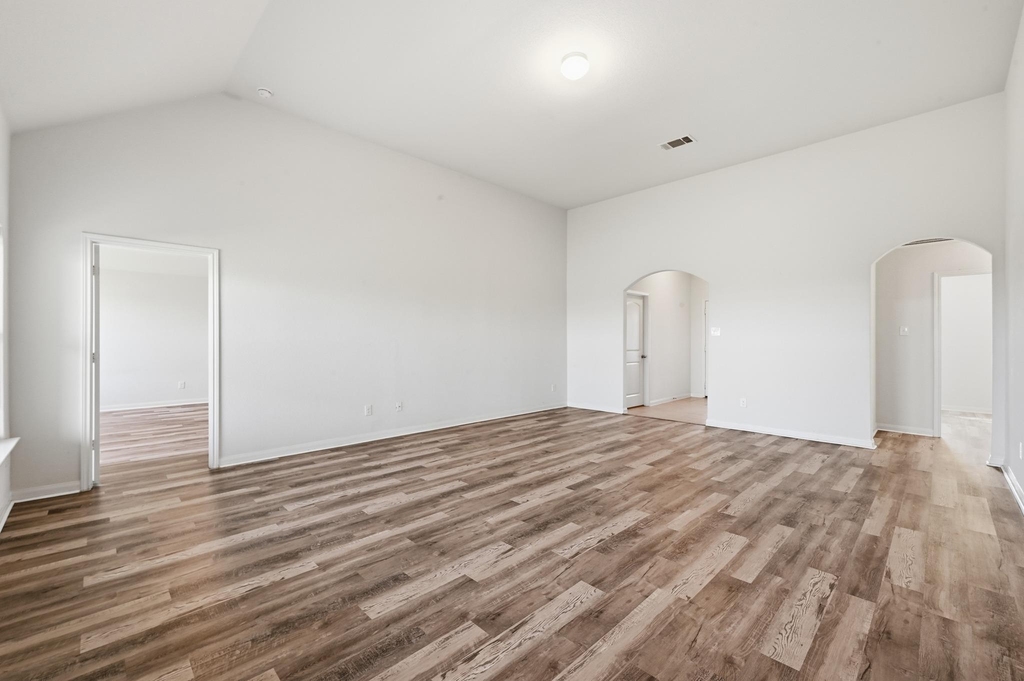 1216 Violet Ln - Photo 4