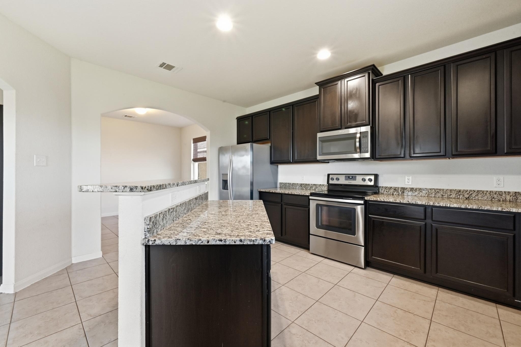 1216 Violet Ln - Photo 6