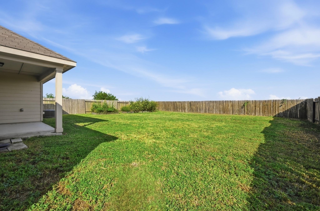 1216 Violet Ln - Photo 21