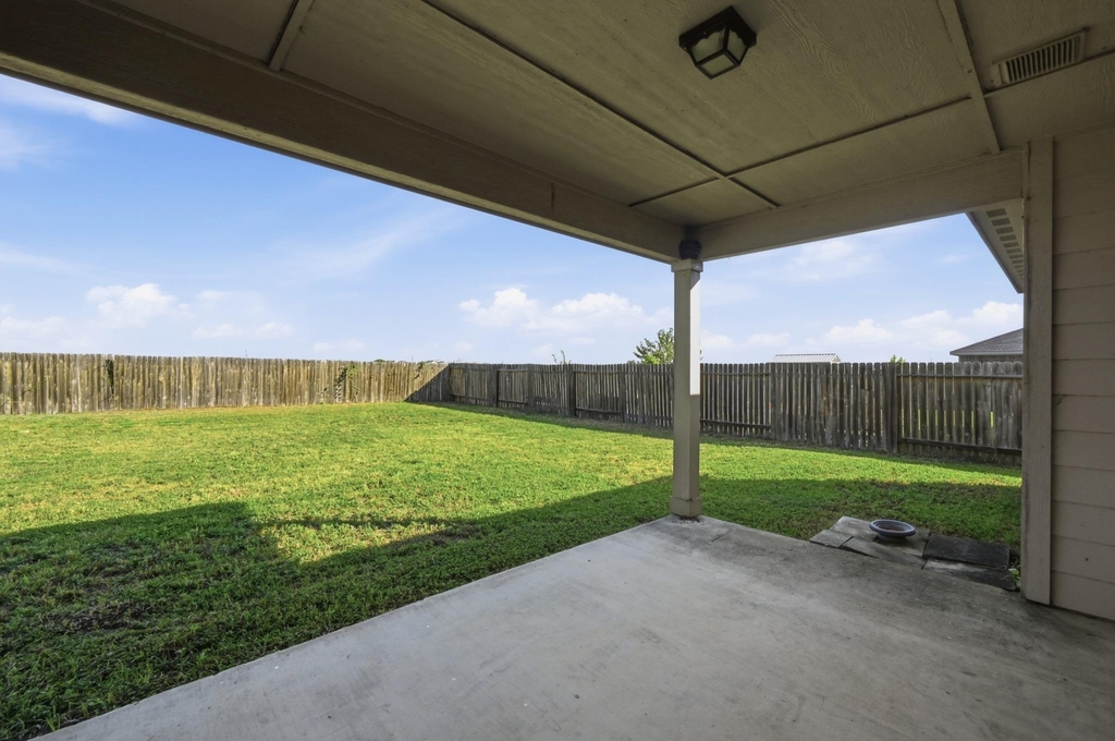 1216 Violet Ln - Photo 20