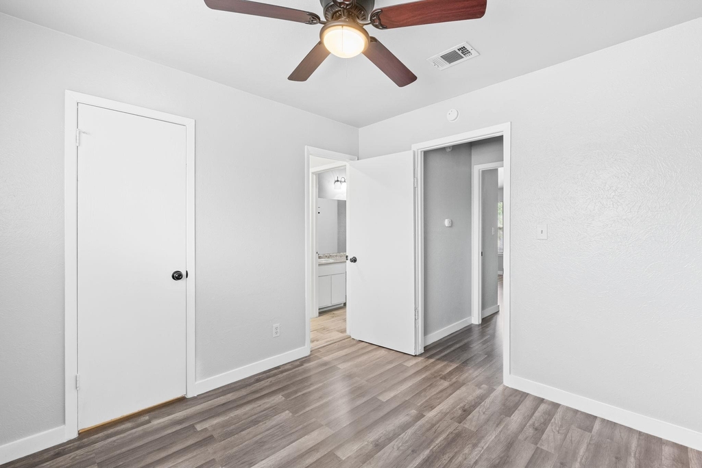 7505 Saint Amant Pl - Photo 25