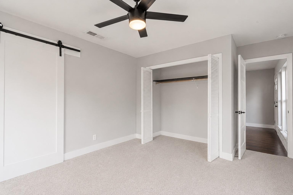 9706 Cottle Dr - Photo 12