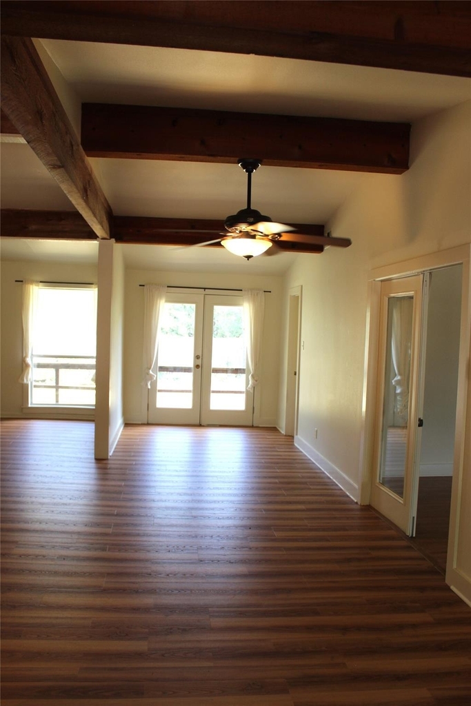 630 Hillsedge Rd - Photo 3