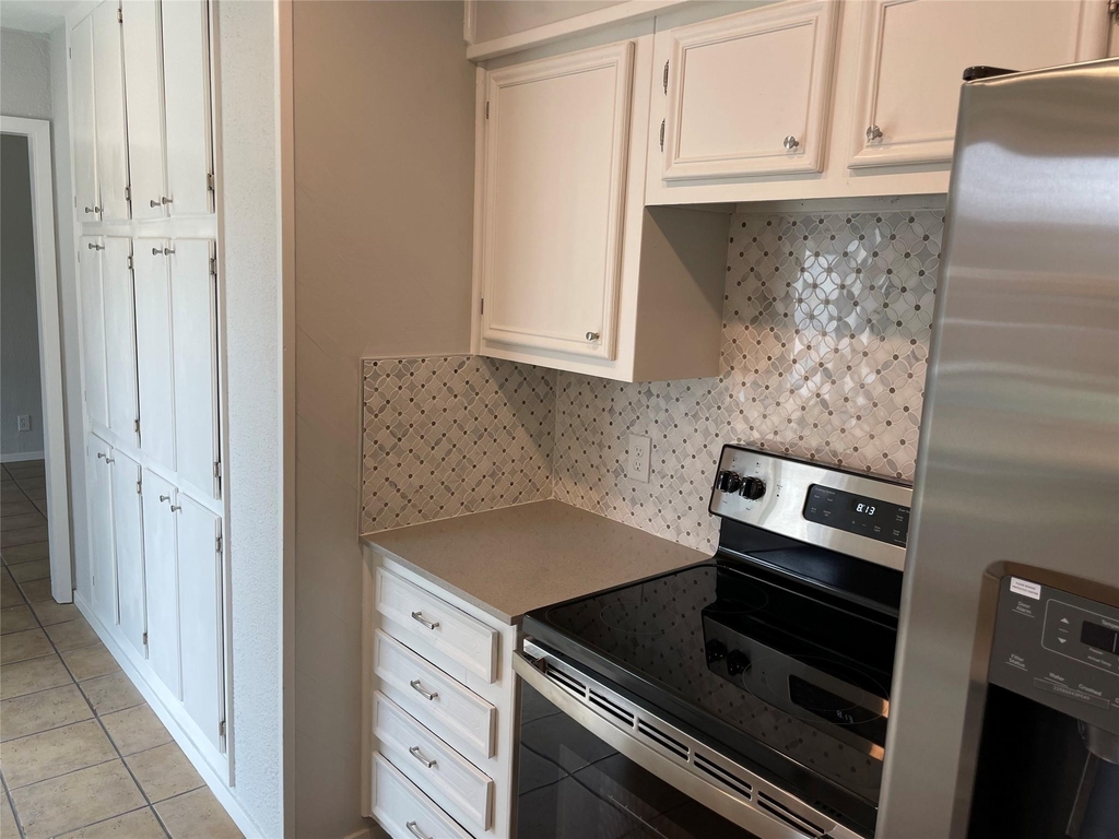 4619 Jinx Ave - Photo 9