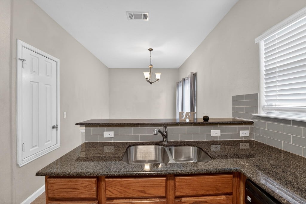 5625 Signal Point Pt - Photo 9