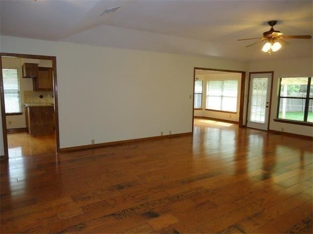 9903 Grand Oak Dr - Photo 7
