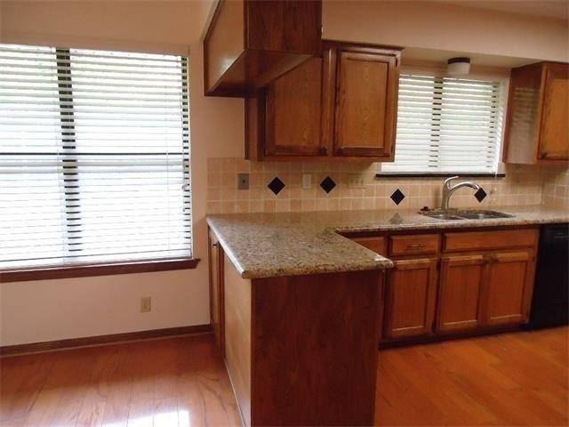 9903 Grand Oak Dr - Photo 10