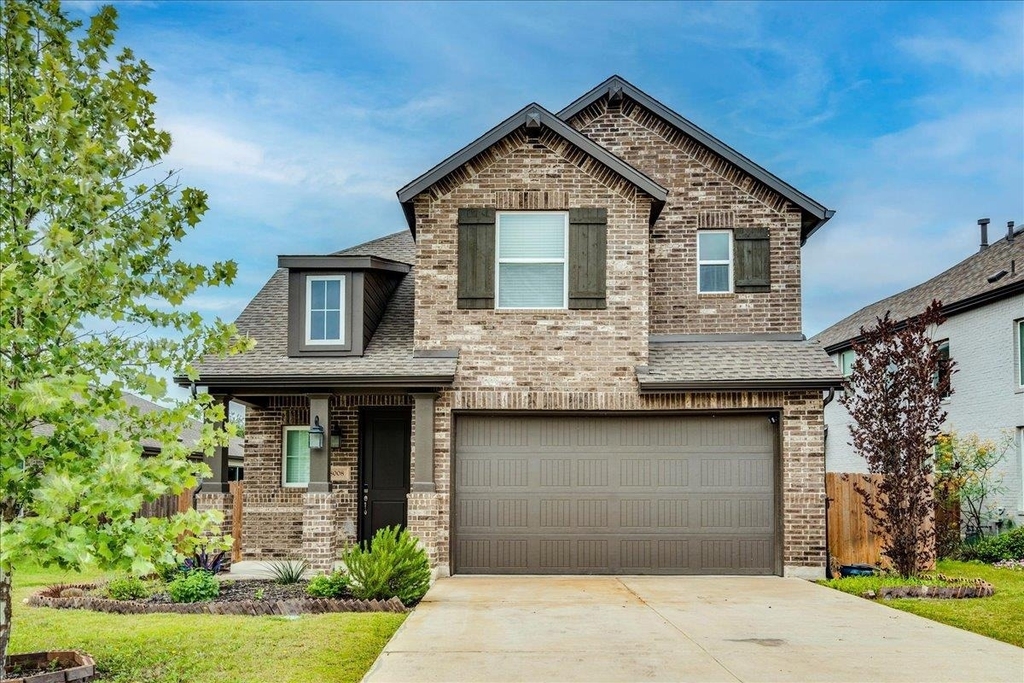 8008 Prairie Rye Dr - Photo 0