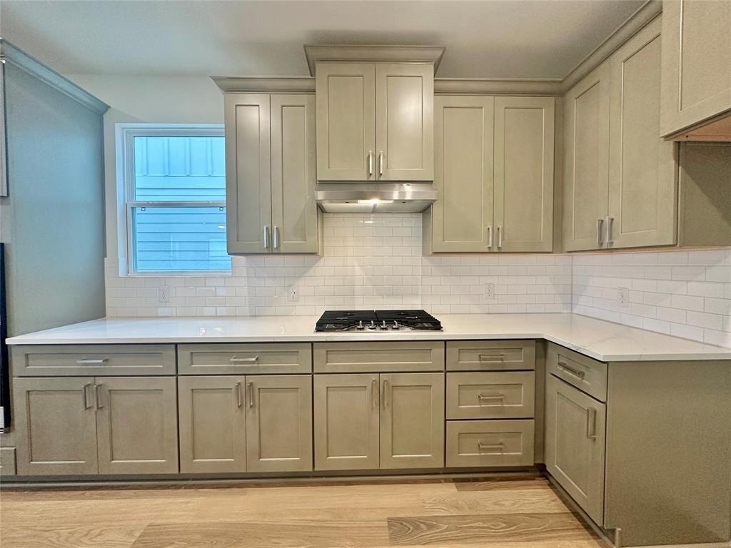 380 Young St - Photo 7