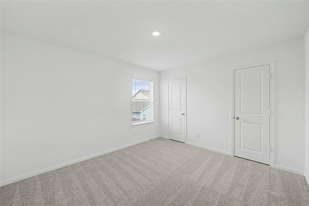 253 Fairlawn Way - Photo 10