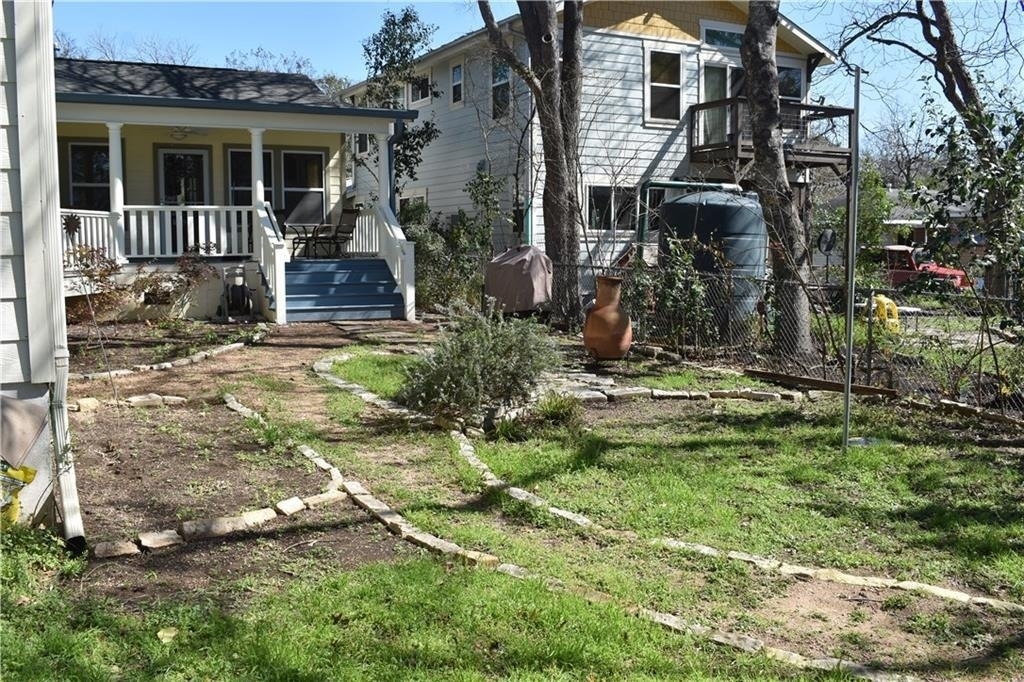 2109 Wright St - Photo 29