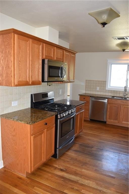 2109 Wright St - Photo 4