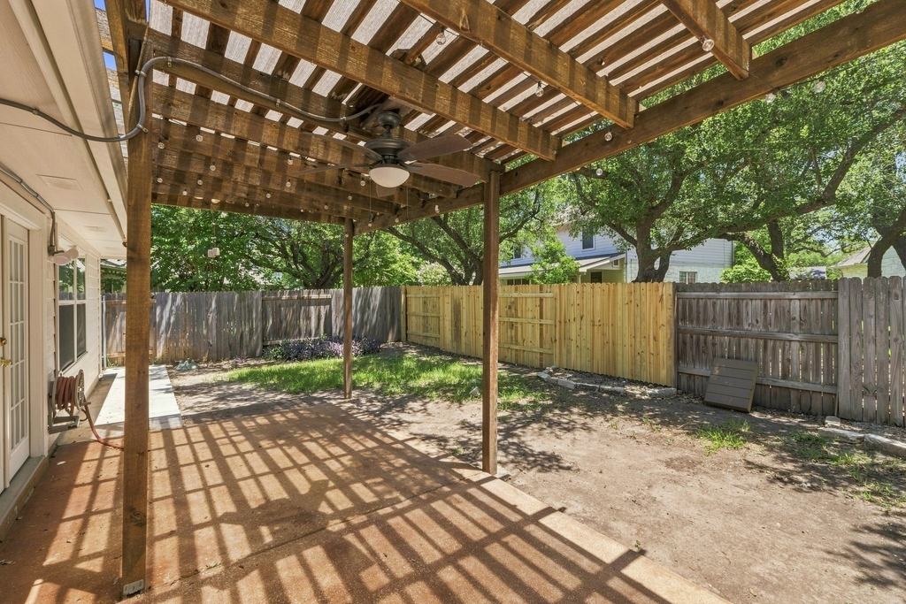 1310 Brighton Bend Ln - Photo 28