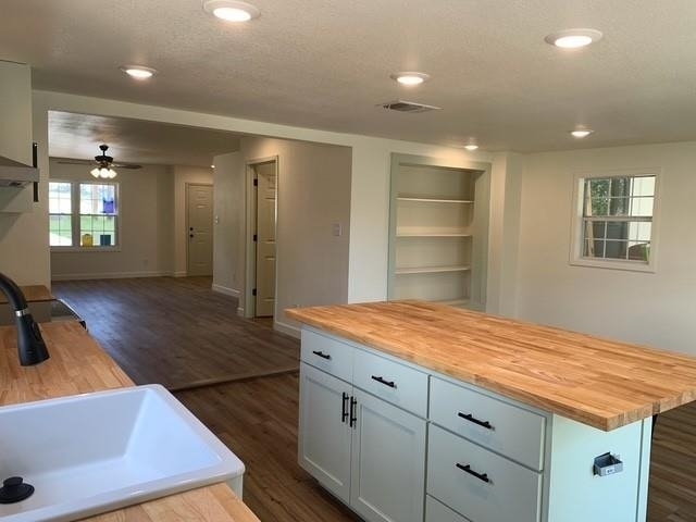 510 Avenue F Ave - Photo 3
