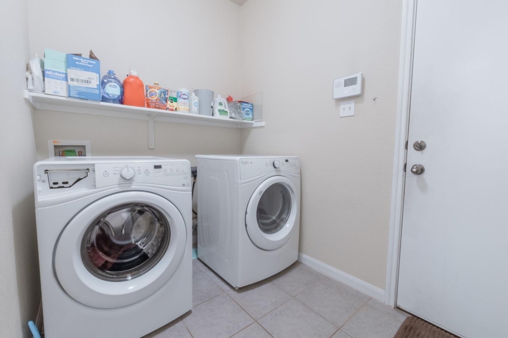 2995 Peacemaker St - Photo 18