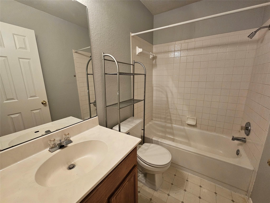 4211 Mather - Photo 22