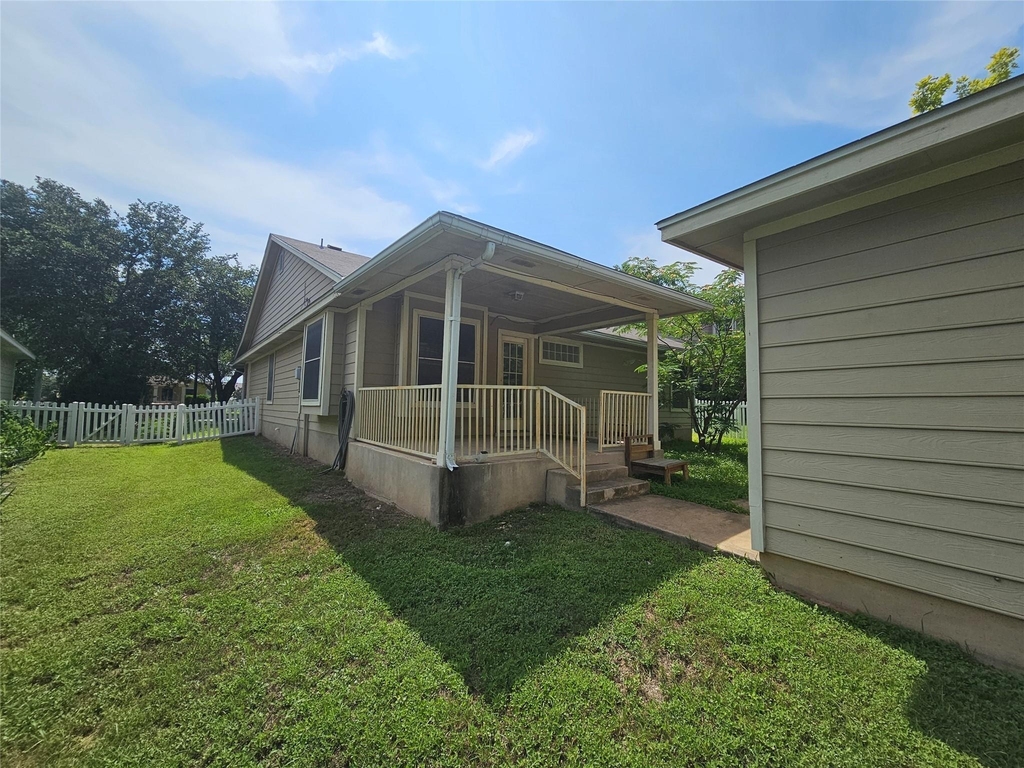 4211 Mather - Photo 2