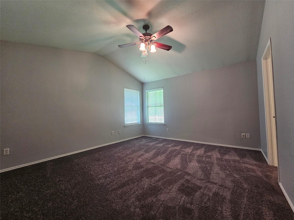 4211 Mather - Photo 11