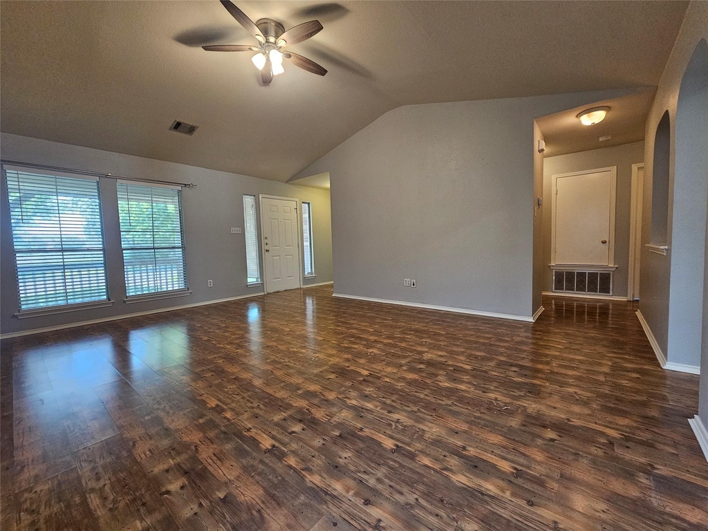 4211 Mather - Photo 5