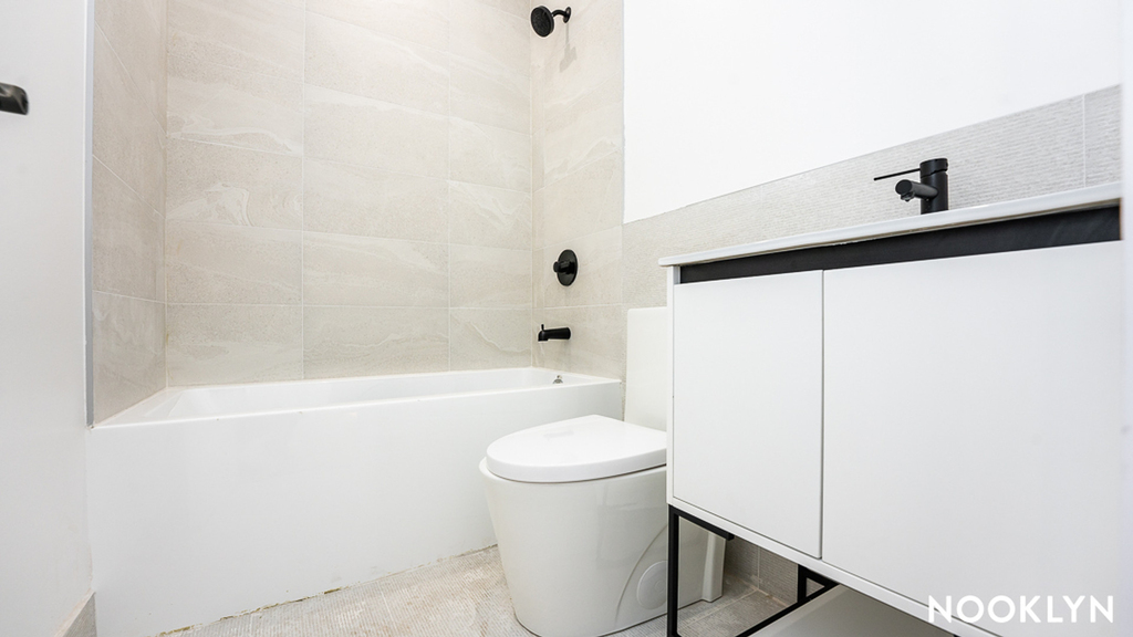 583 Knickerbocker Ave - Photo 11