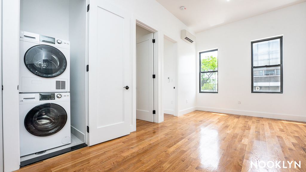 583 Knickerbocker Ave - Photo 16