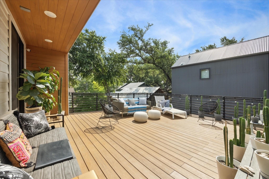 909 W Annie St - Photo 15