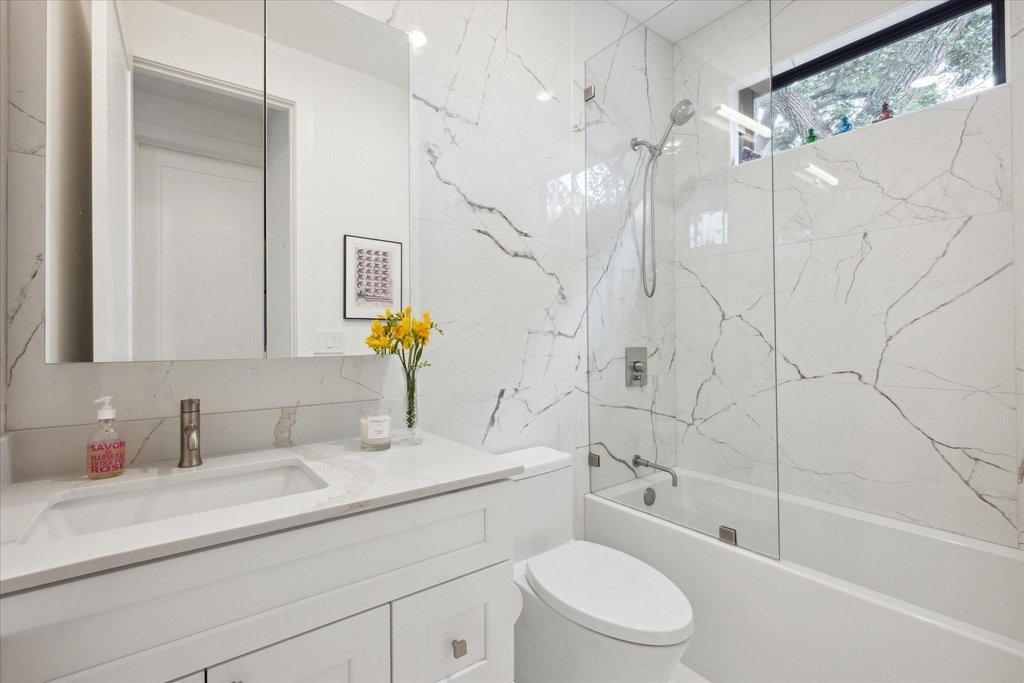 909 W Annie St - Photo 9