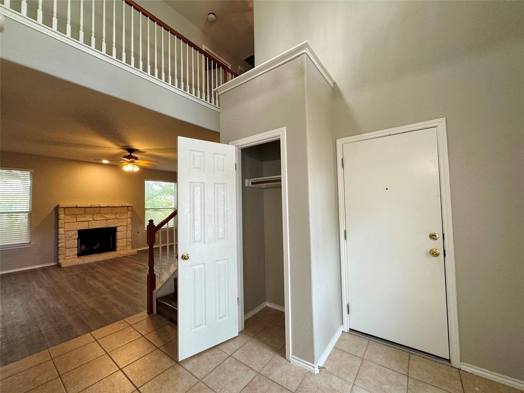 2311 Portwood Bend Cv - Photo 4