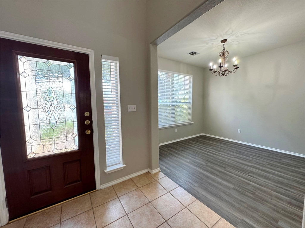 2311 Portwood Bend Cv - Photo 2
