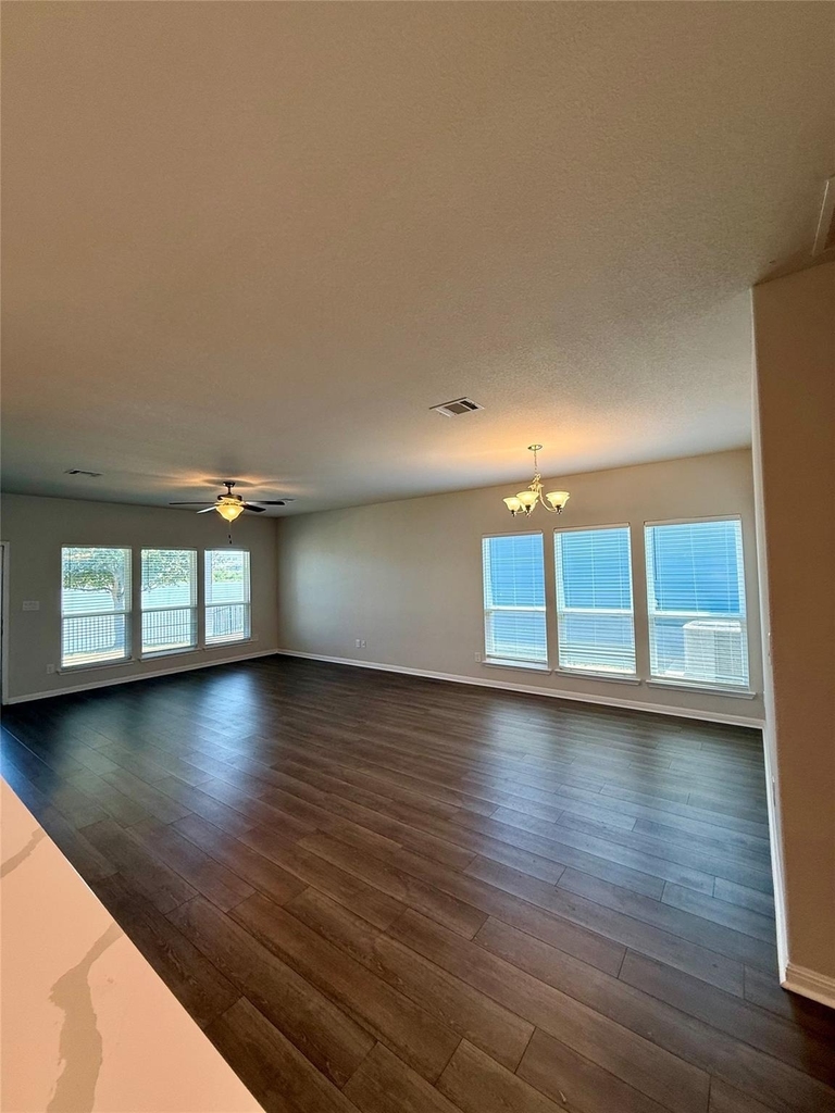 3017 Settlement Dr - Photo 9