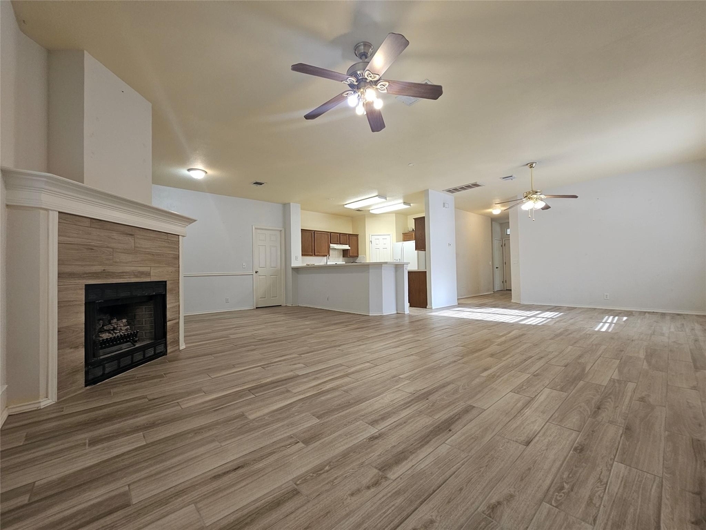 8506 Hillrock Dr - Photo 8