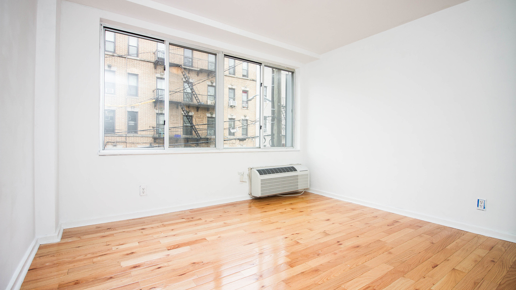 286 Stanhope St - Photo 11