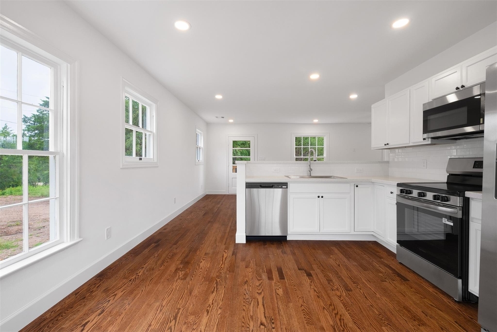 251 Foothill Rd - Photo 9