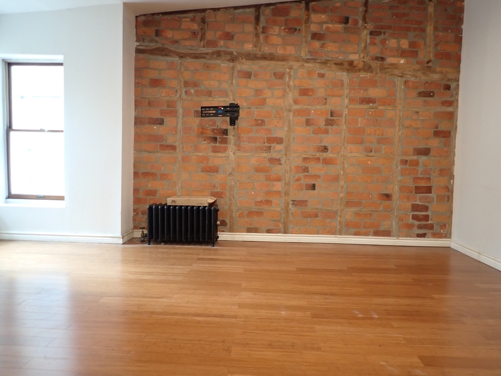 89 Clermont Avenue - Photo 0