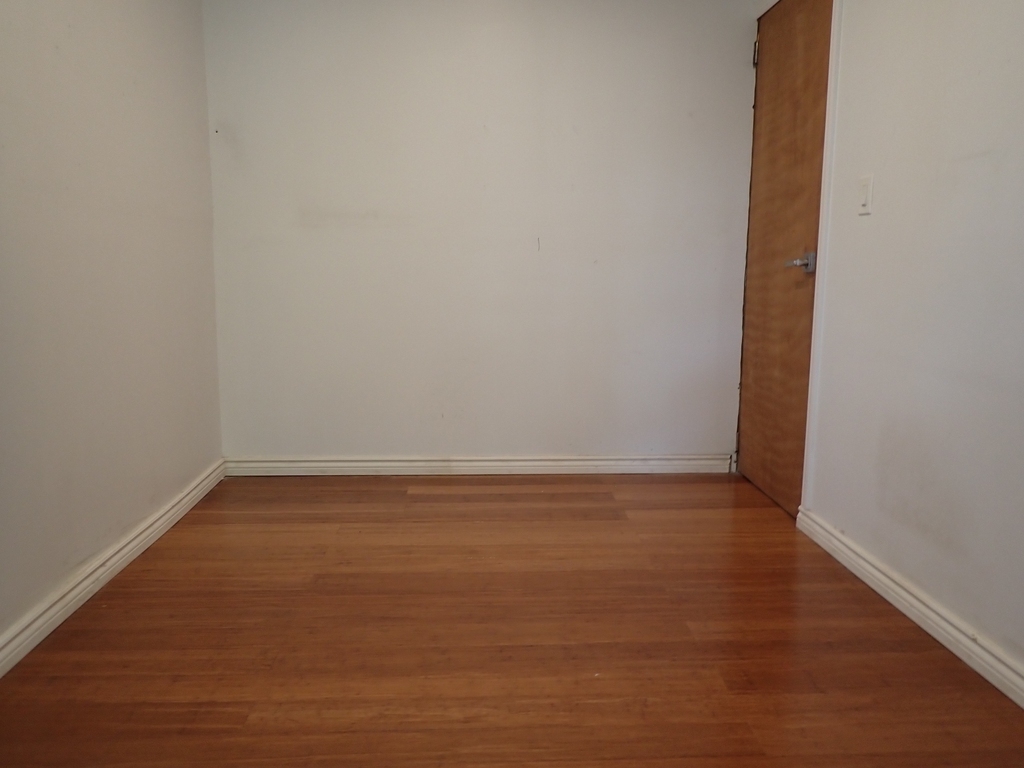 89 Clermont Avenue - Photo 9
