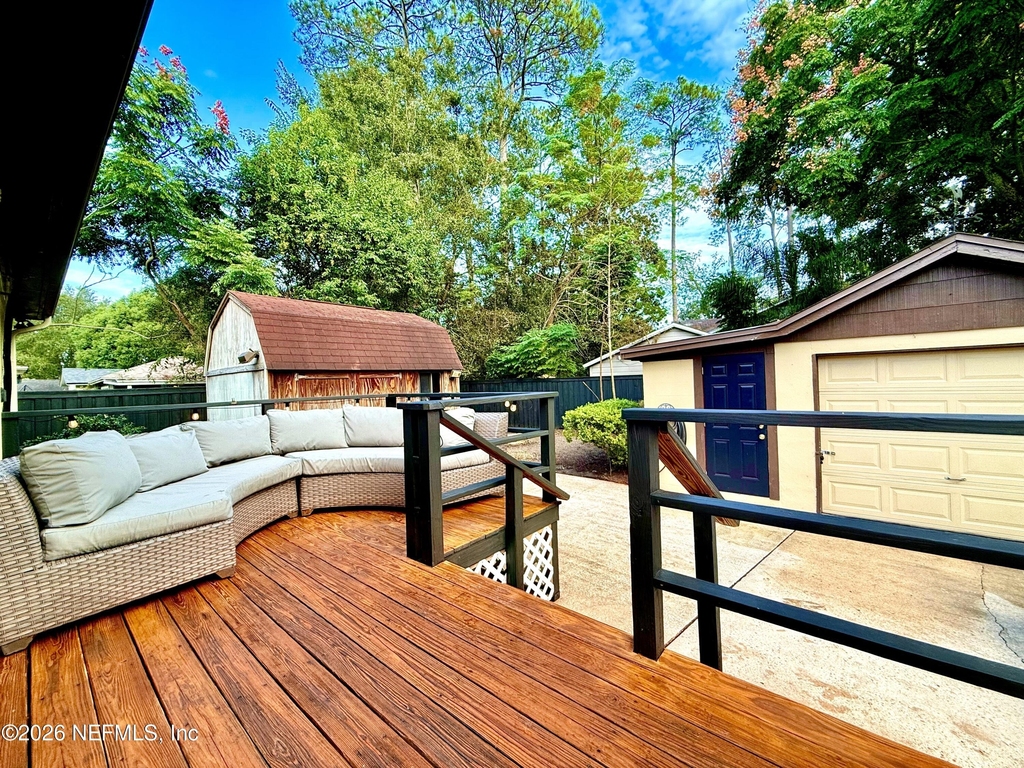 3756 Anderson Street - Photo 9