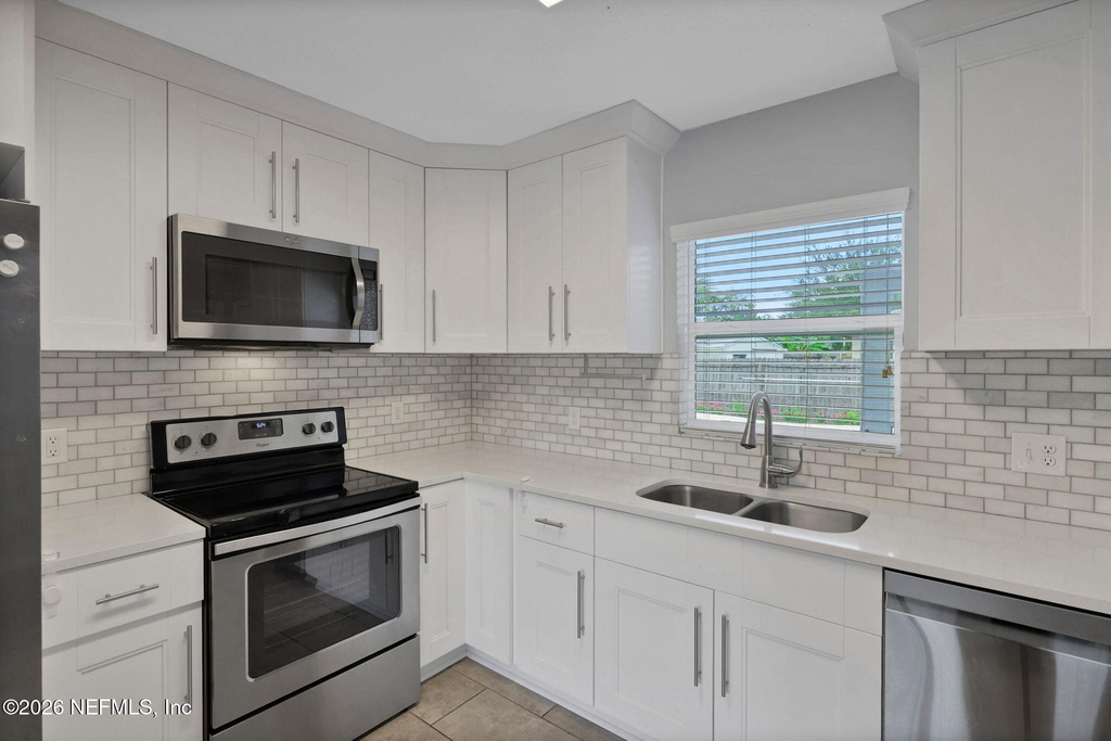 42 Dolphin Boulevard - Photo 19