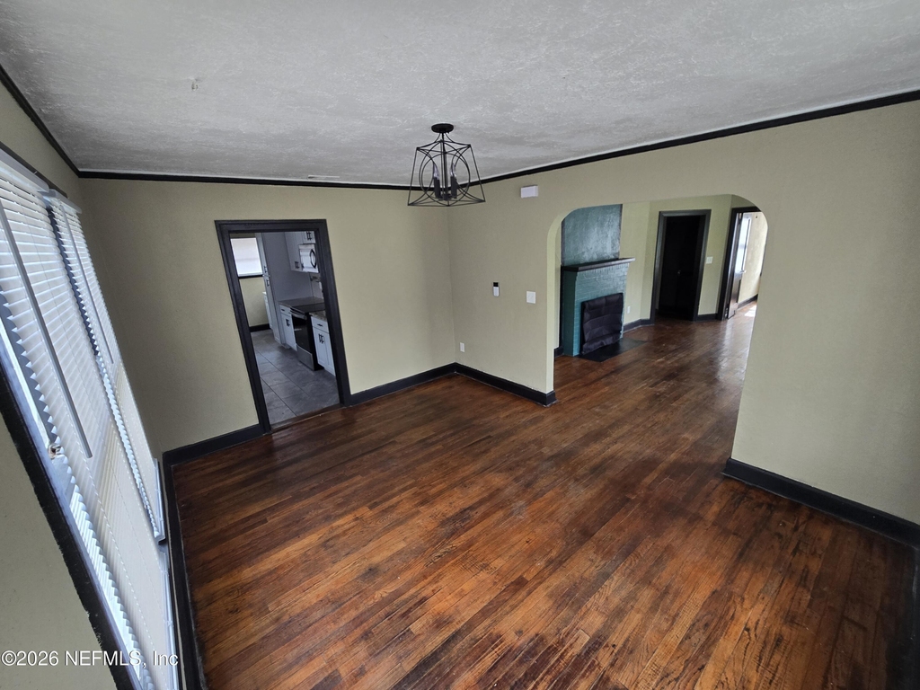 41 Tallulah Avenue - Photo 2